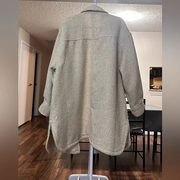 H&M Cream Textured Jacket - Picture 2 of 16